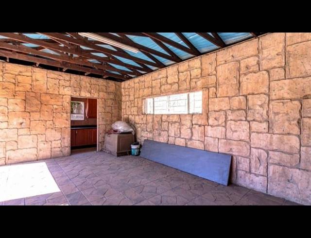 3 BEDROOM HOUSE FOR SALE IN RANGEVIEW